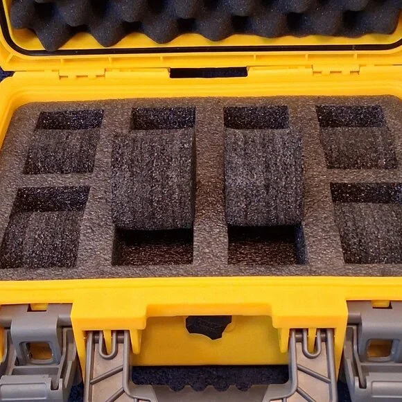 Invicta Waterproof Impact Resistant Hard Shell 8 Slot Diver Watch Case in Yellow - Picture 8 of 8